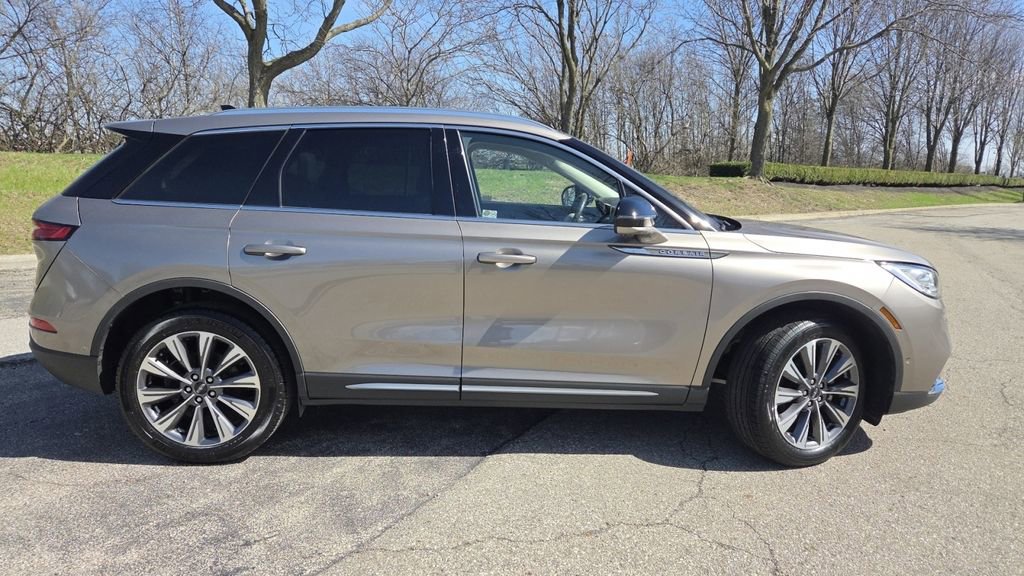 Used 2020 Lincoln Corsair Reserve w/ Equipment Group 201A image 28