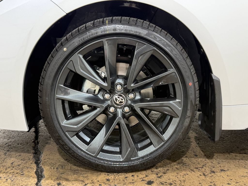 New 2026 Toyota Corolla SE w/ SE Premium Package FWD image 9