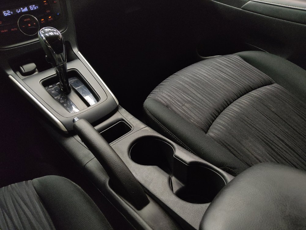 Used 2019 Nissan Sentra SV FWD image 26
