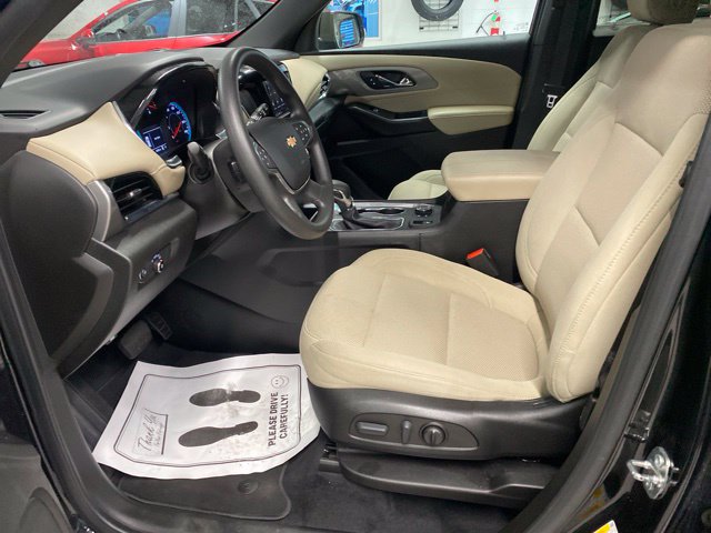 Used 2023 Chevrolet Traverse LS AWD/4WD image 26