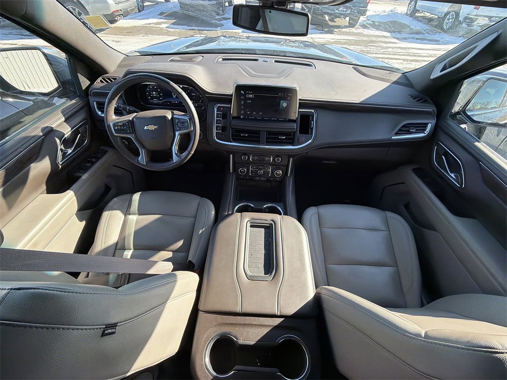 Certified 2022 Chevrolet Suburban LT w/ Luxury Package image 12