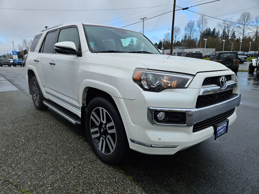 Used 2015 Toyota 4Runner Limited AWD/4WD image 6