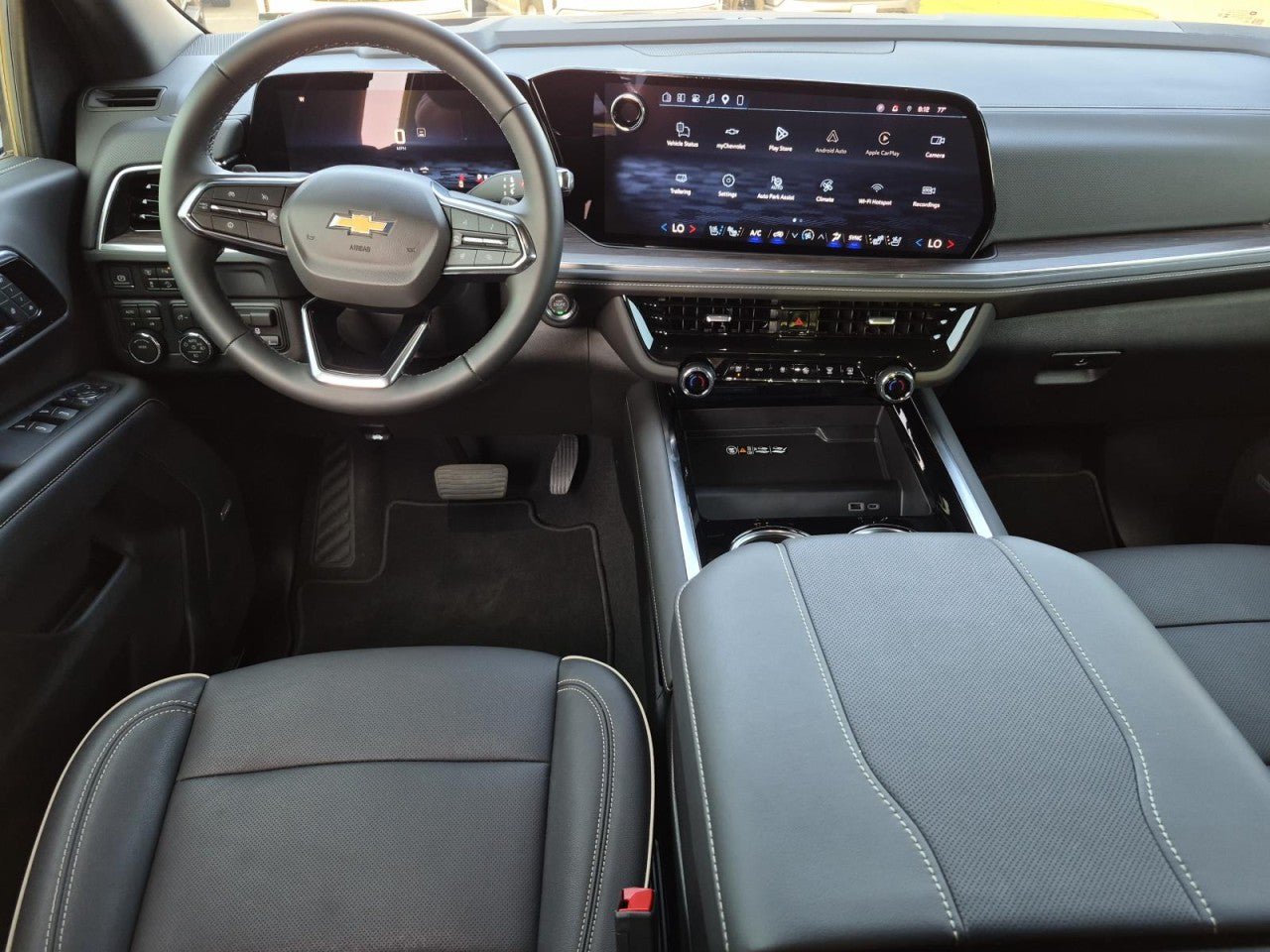 Certified 2026 Chevrolet Tahoe Premier w/ Sun And Tow Package AWD/4WD image 17
