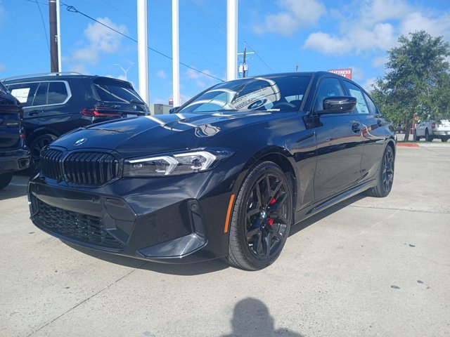 New 2026 BMW 330i Sedan w/ M Sport Package RWD image 3