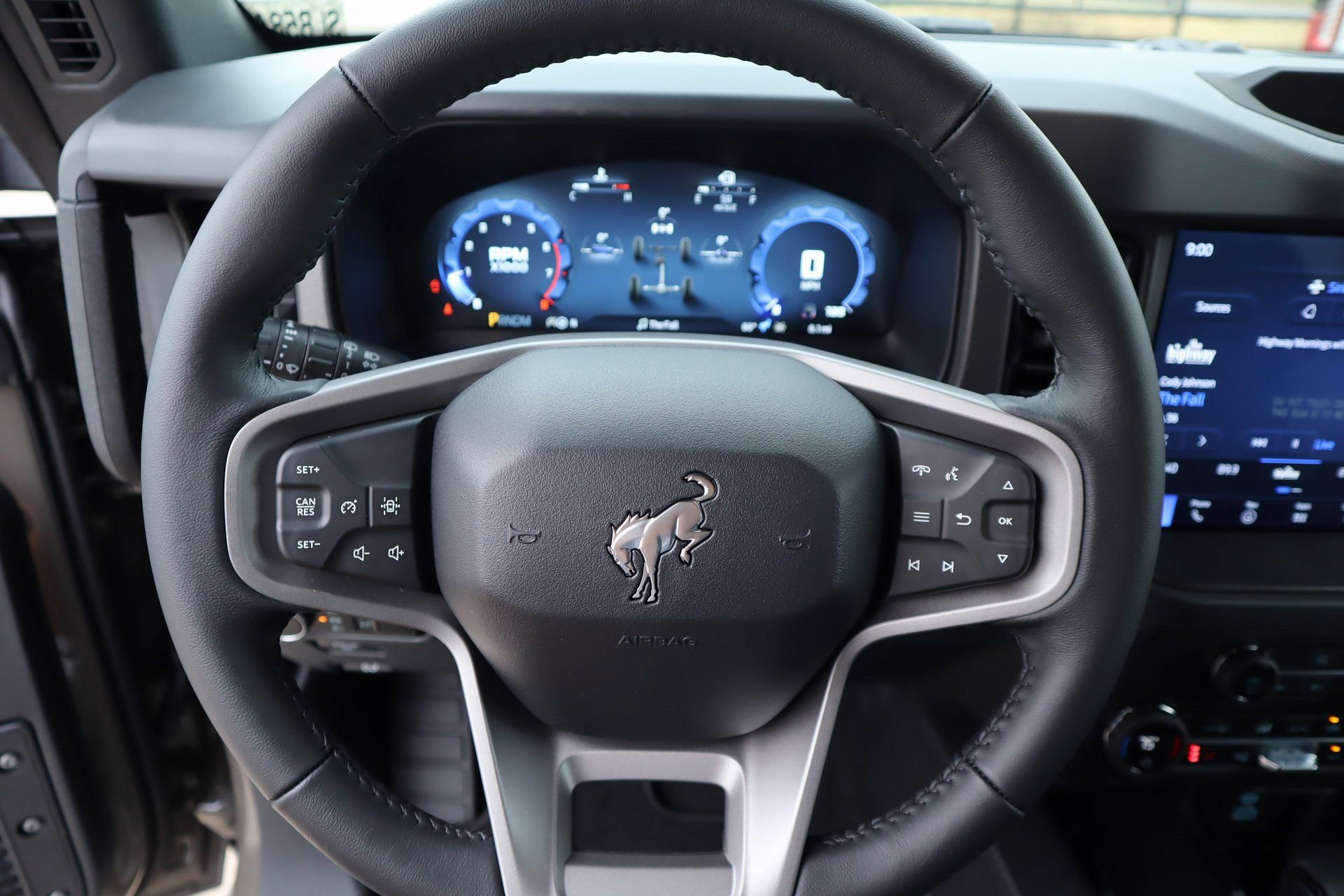 New 2025 Ford Bronco Big Bend image 3