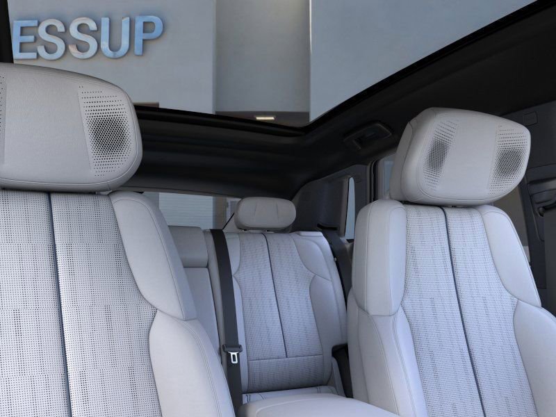 New 2026 Cadillac Lyriq Premium Luxury image 24