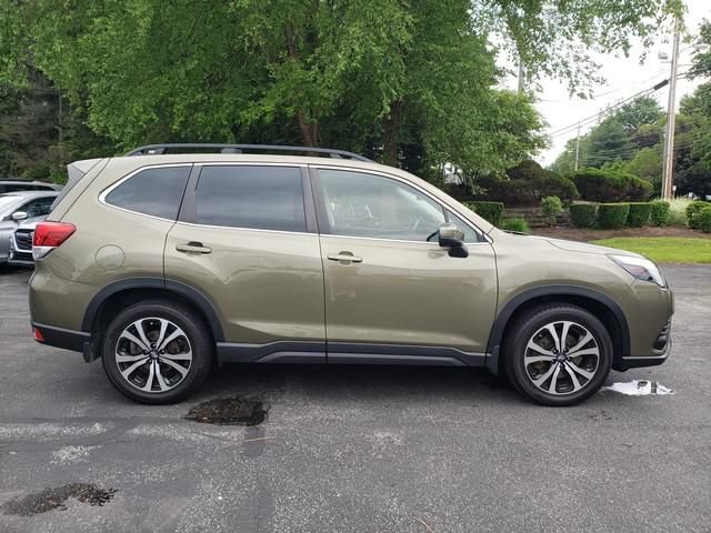 Certified 2023 Subaru Forester Limited AWD/4WD image 2