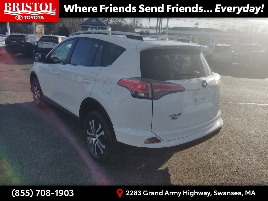 Used 2016 Toyota RAV4 LE image 5