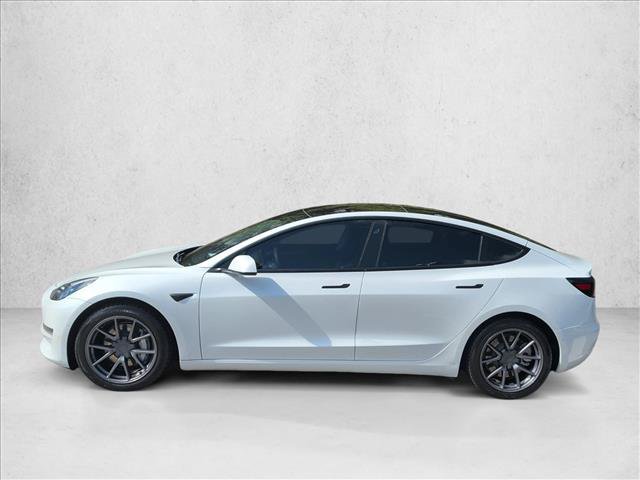 Used 2021 Tesla Model 3 Standard Range Plus RWD image 5