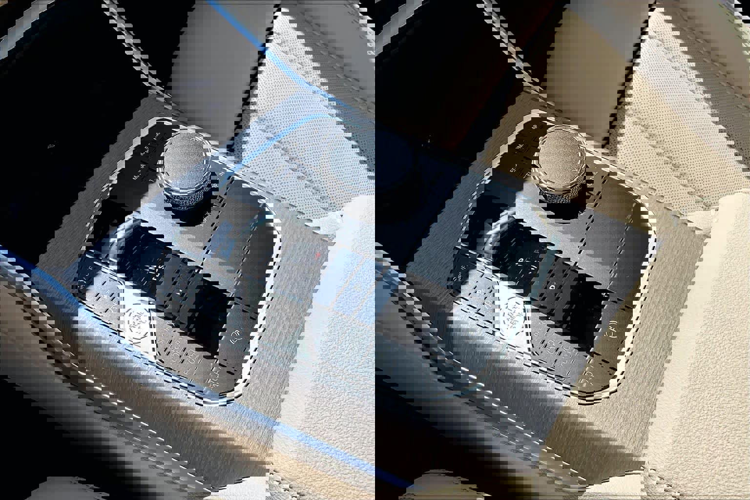 Certified 2025 BMW 330i Sedan w/ Convenience Package image 17