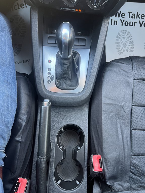 Used 2012 Volkswagen Jetta SE FWD image 19