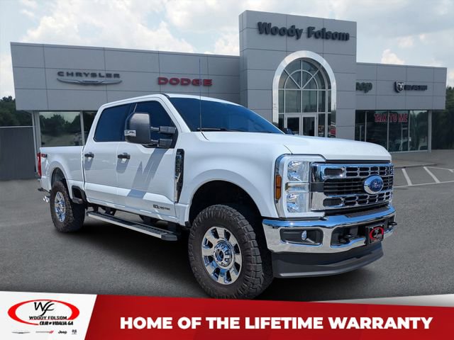 Used 2025 Ford F250 XLT w/ FX4 Off-Road Package AWD/4WD video 1