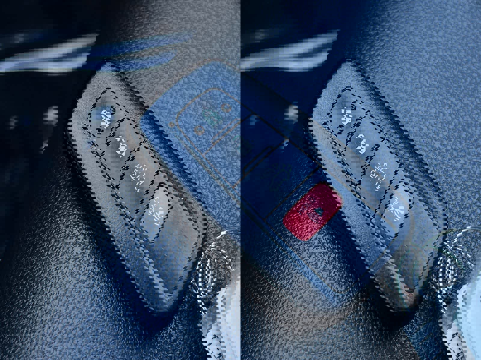 Used 2021 Toyota Highlander XLE image 31