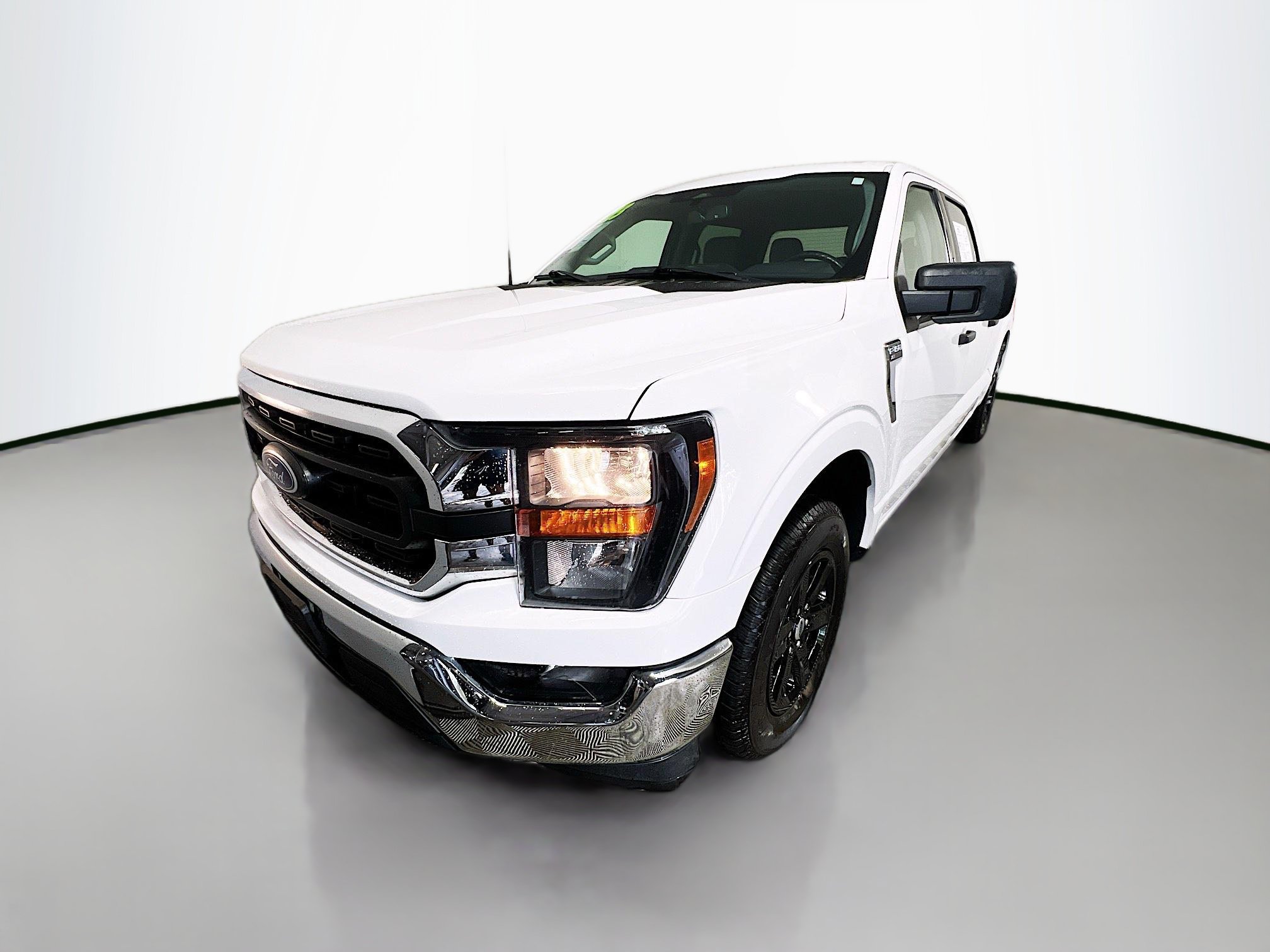 Used 2023 Ford F150 XLT w/ Equipment Group 301A Mid RWD image 9
