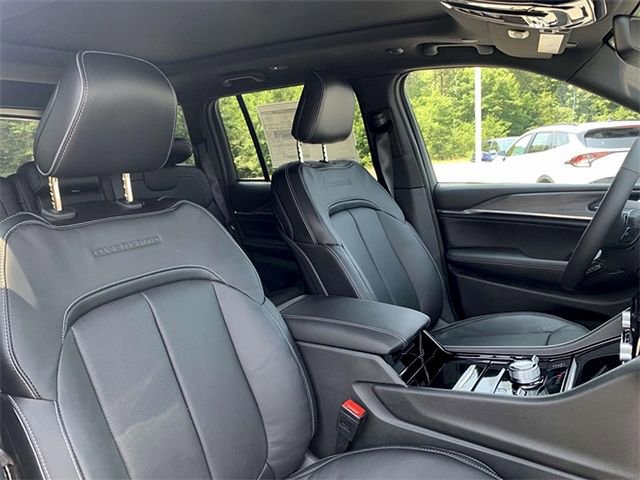 New 2024 Jeep Grand Cherokee Overland image 26