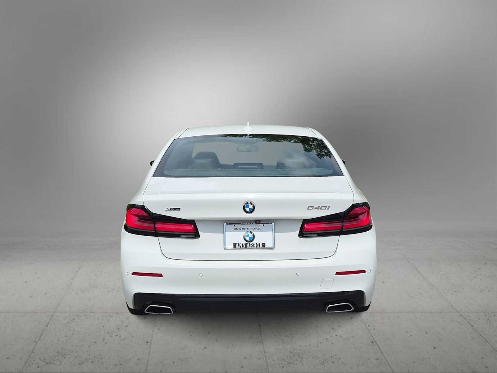 Used 2021 BMW 540i xDrive w/ Premium Package AWD/4WD image 7