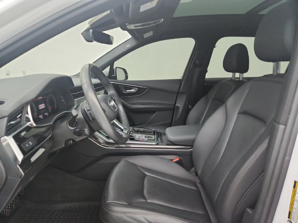 Used 2021 Audi Q7 2.0T Premium w/ Convenience Package AWD/4WD image 19