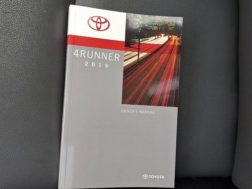 Used 2015 Toyota 4Runner SR5 Premium image 36