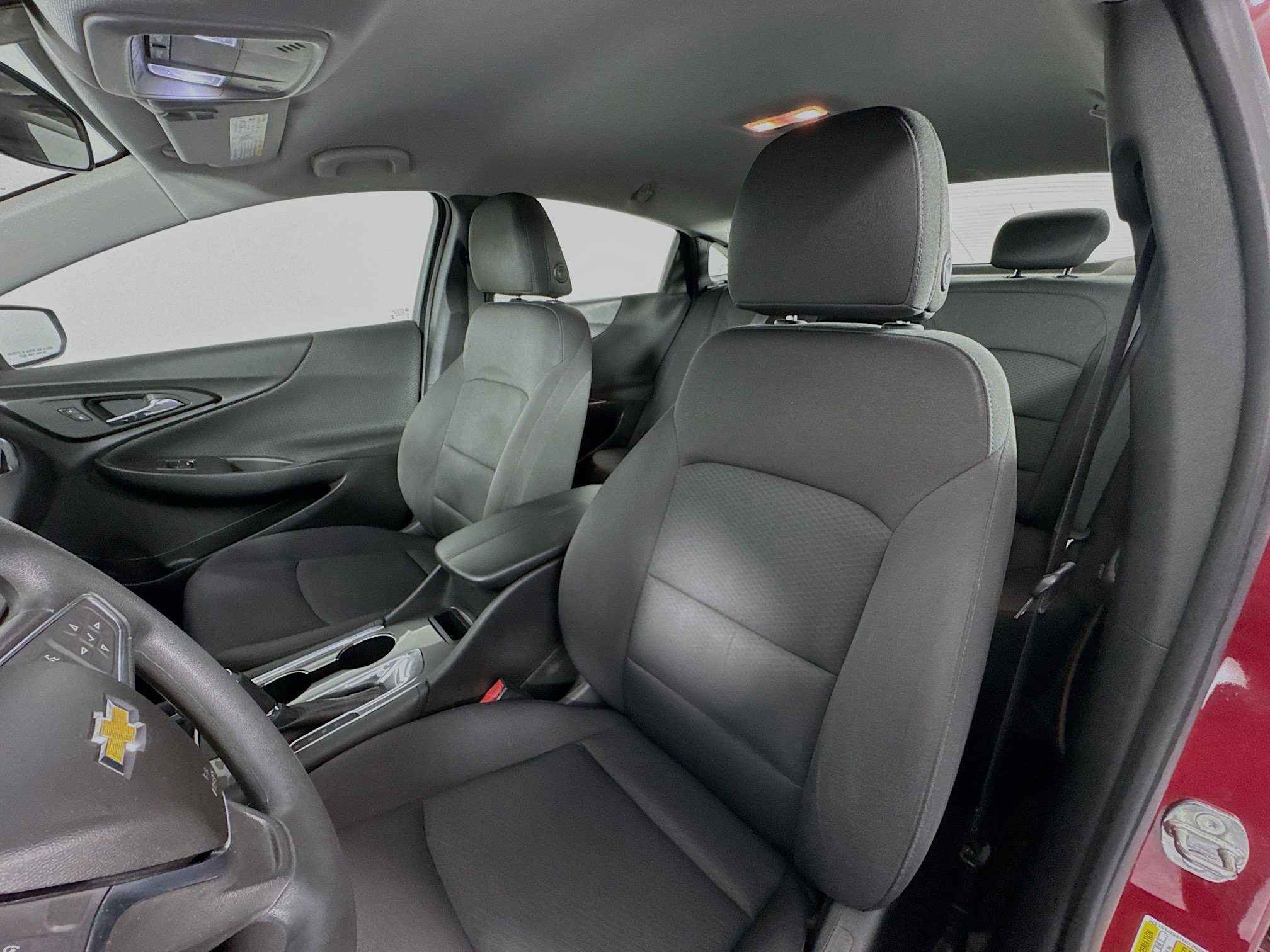 Used 2017 Chevrolet Malibu LT FWD image 18