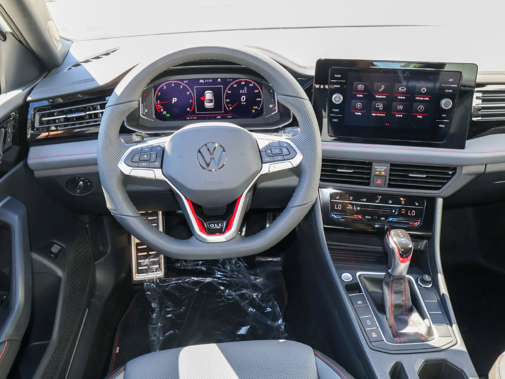 New 2027 Volkswagen Jetta GLI Autobahn FWD image 17