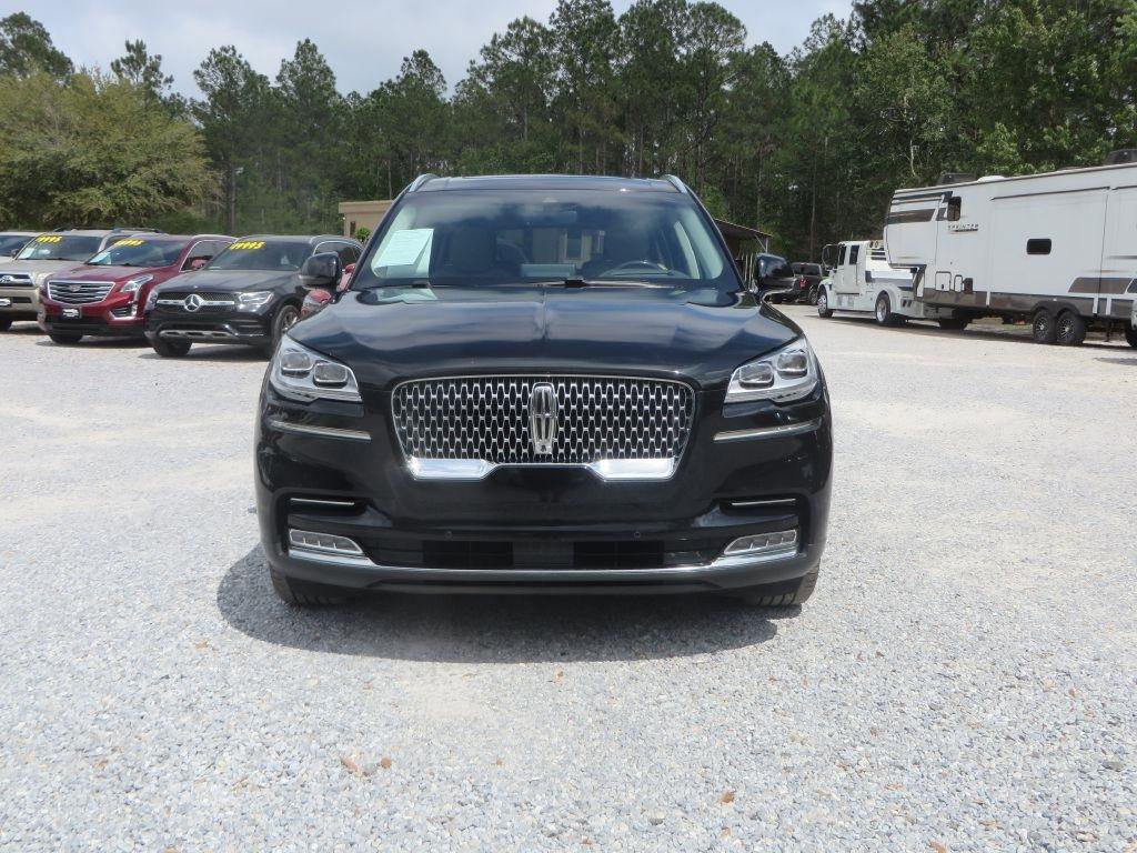 Used 2020 Lincoln Aviator Reserve w/ Equipment Group 202A image 3