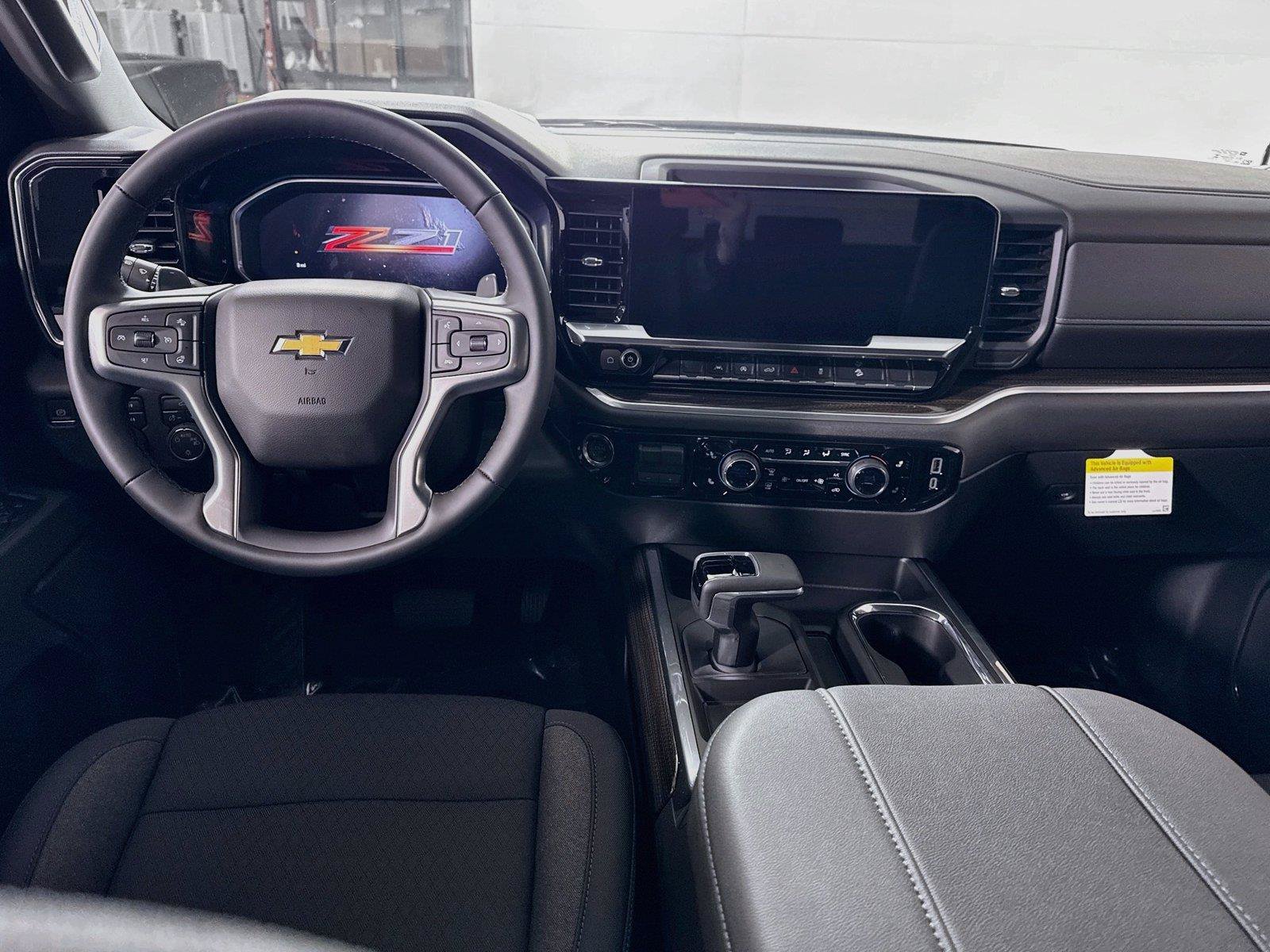 New 2026 Chevrolet Silverado 1500 LT w/ Z71 Off-Road Package AWD/4WD image 2