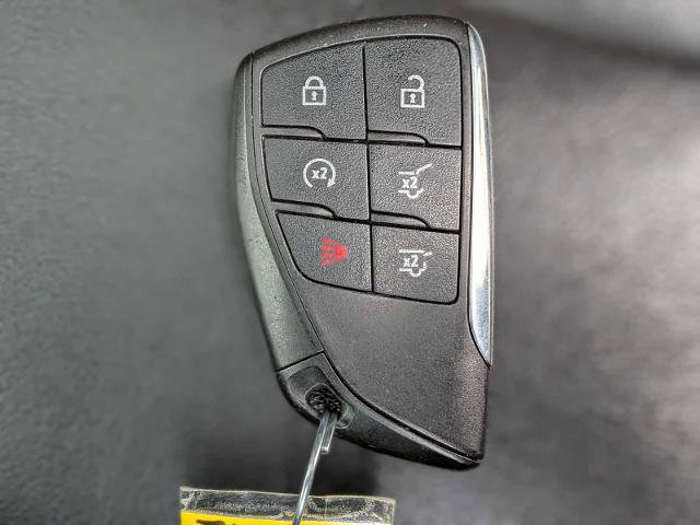 Used 2021 Chevrolet Tahoe Z71 w/ Z71 Off-Road Package AWD/4WD image 39