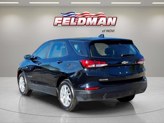Used 2024 Chevrolet Equinox LS w/ LPO, Floor Liner Package FWD image 3