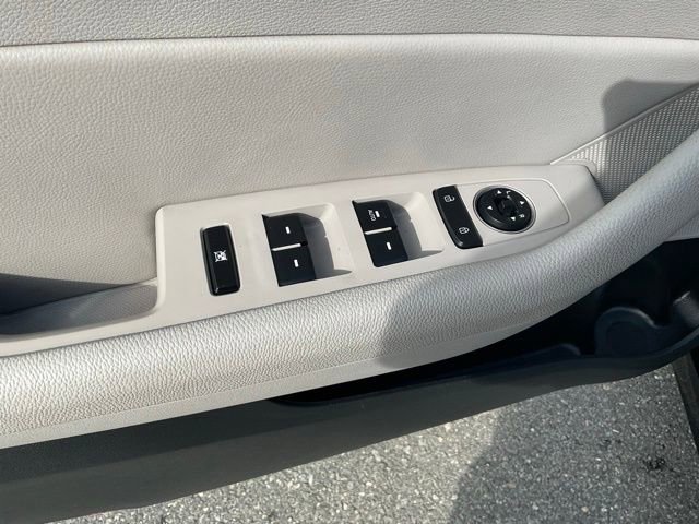 Used 2018 Hyundai Sonata SEL w/ Tech Package 02 image 10