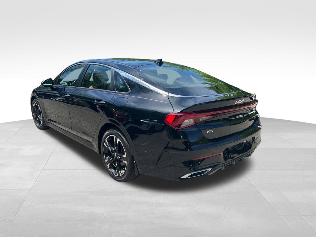 Used 2023 Kia K5 GT-Line w/ GT-Line Premium Package FWD image 3
