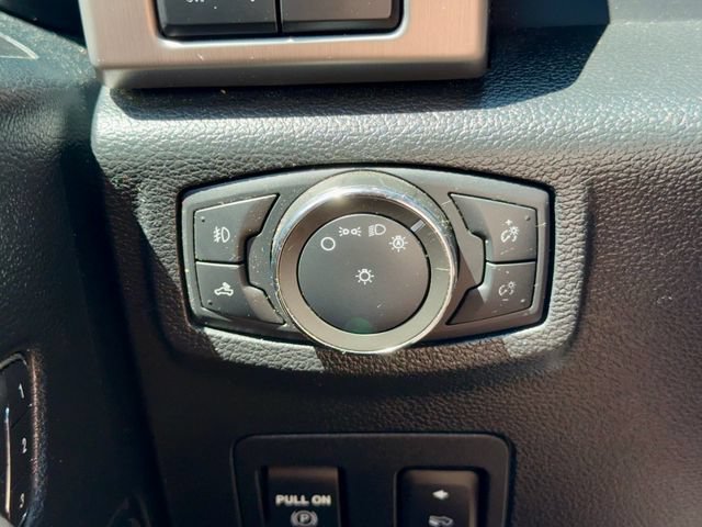 Used 2020 Ford F150 Platinum w/ Equipment Group 701A Luxury AWD/4WD image 26