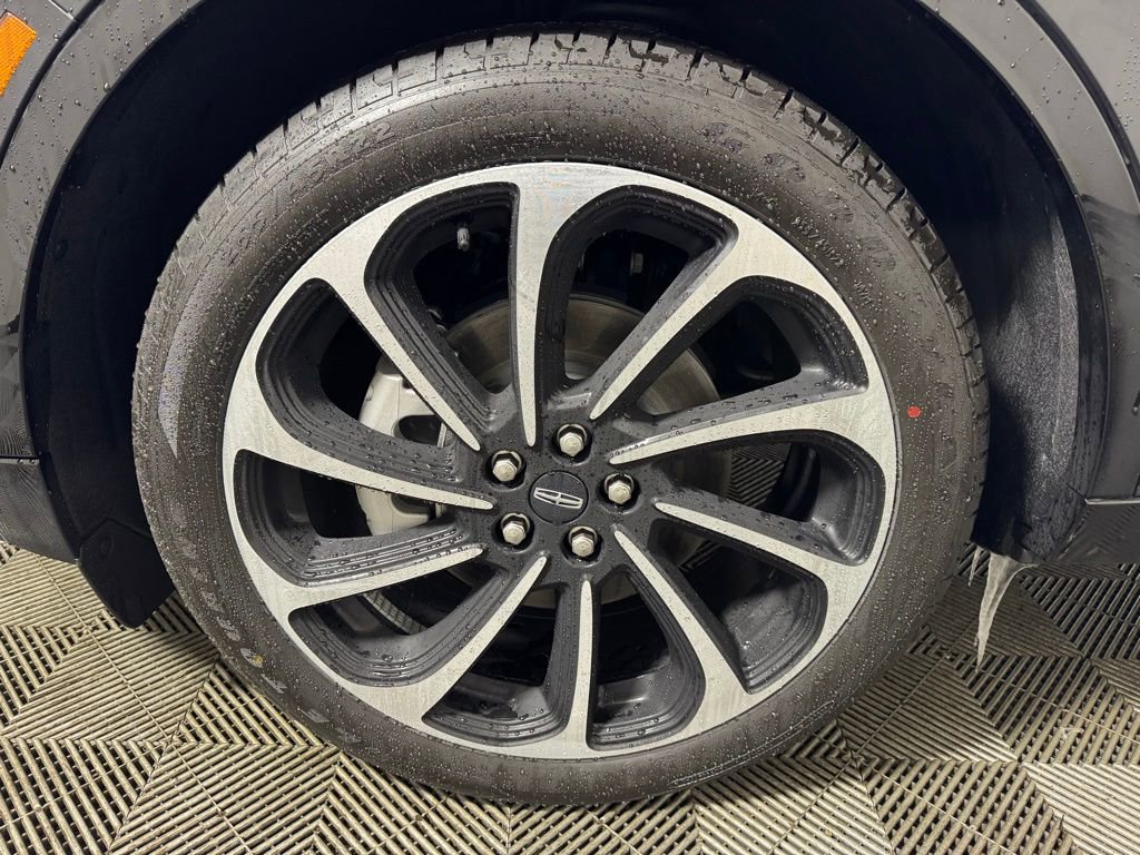 New 2026 Lincoln Nautilus Black Label AWD/4WD image 9