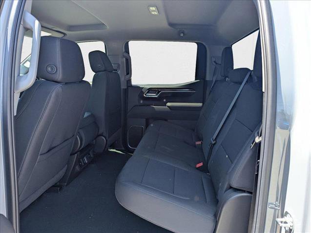 New 2025 GMC Sierra 1500 SLE image 16