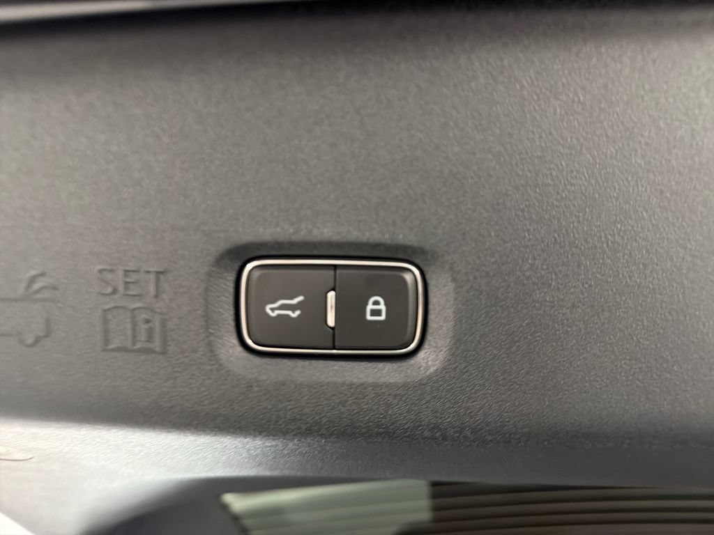 New 2027 Ford Expedition Active RWD image 10