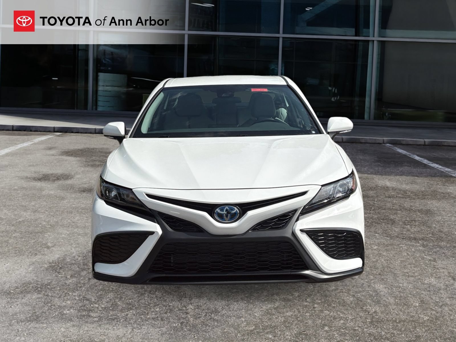 Used 2024 Toyota Camry SE FWD image 12