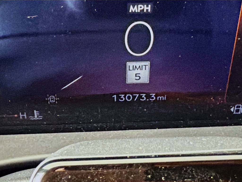 Used 2025 Lincoln Aviator Reserve w/ Equipment Group 201A AWD/4WD image 37