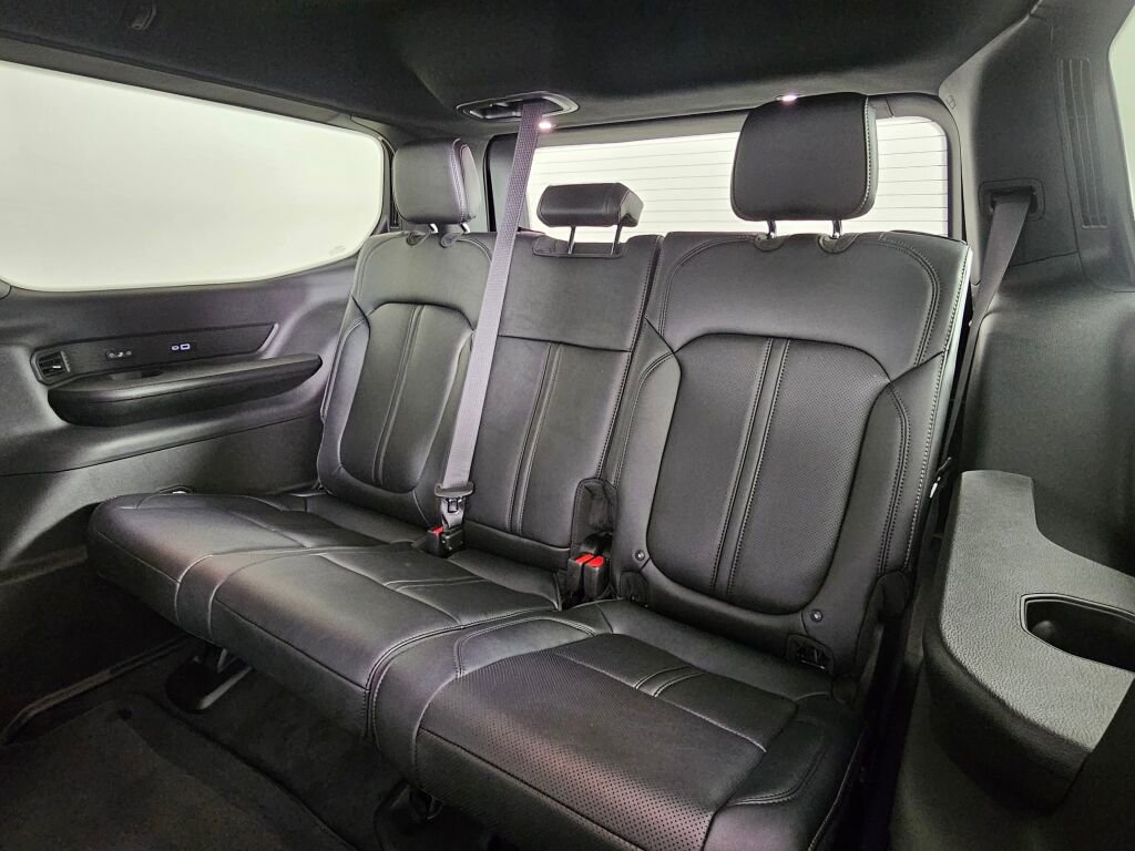 New 2026 Jeep Grand Wagoneer Limited image 36