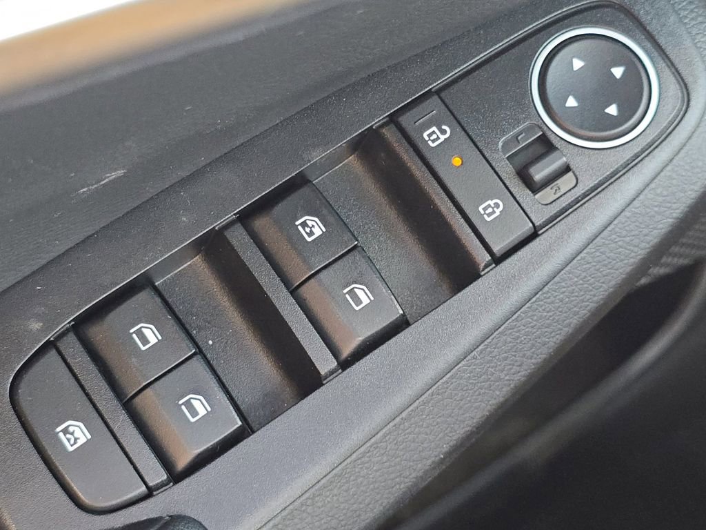 Used 2024 Kia Seltos EX image 28