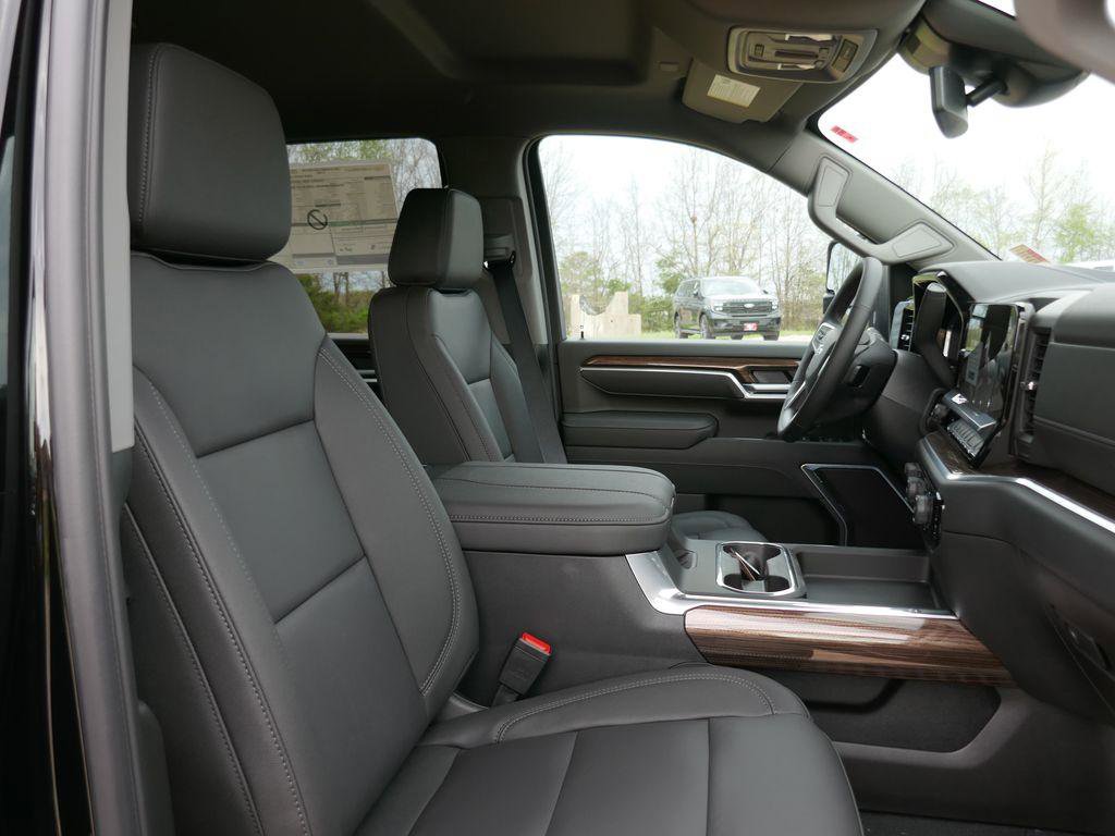 New 2026 Chevrolet Silverado 2500 LT w/ Trail Boss Package image 10