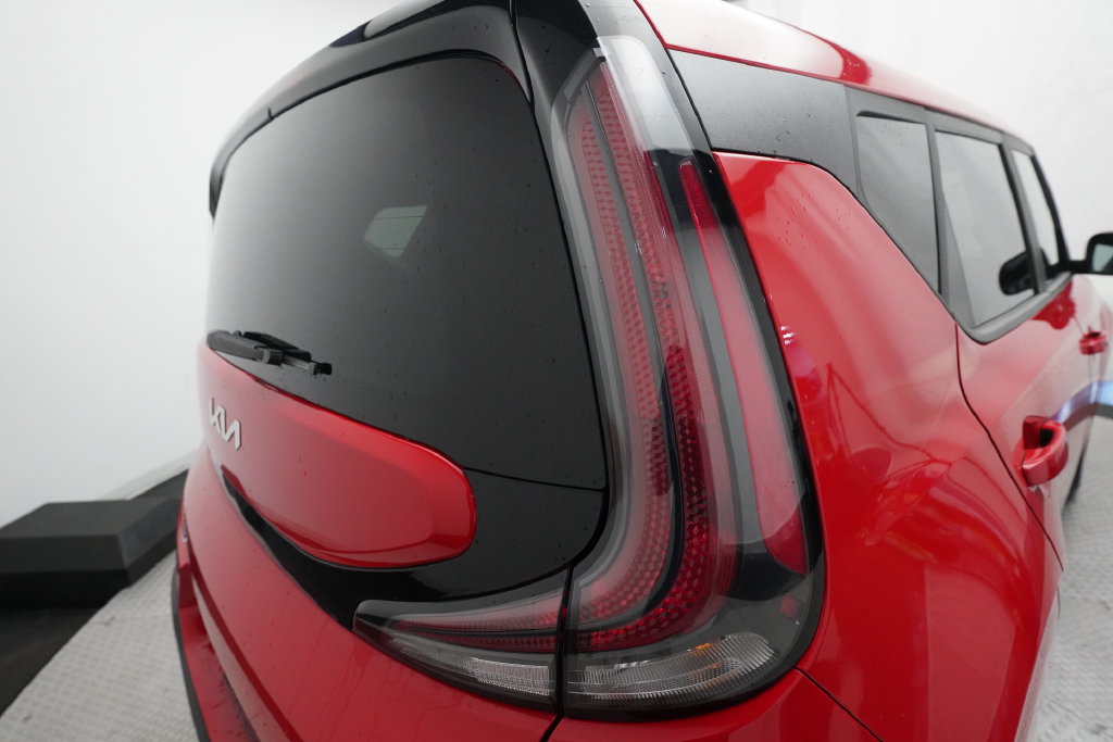Used 2023 Kia Soul EX FWD image 31