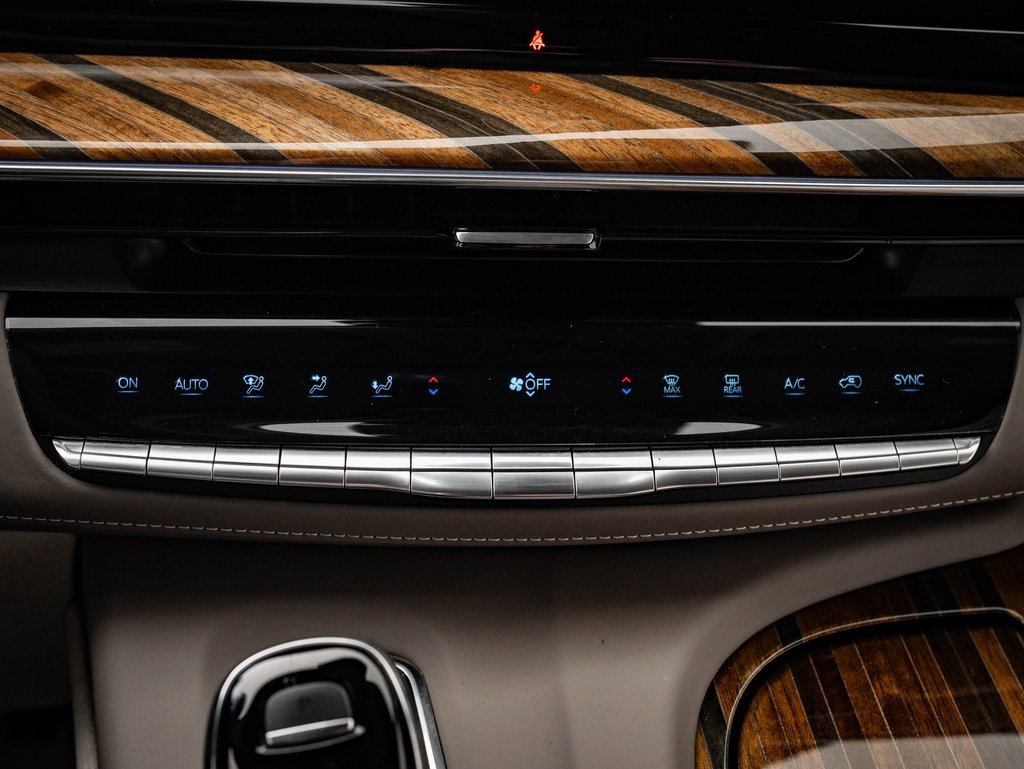 Used 2023 Cadillac Escalade Premium Luxury Platinum image 40