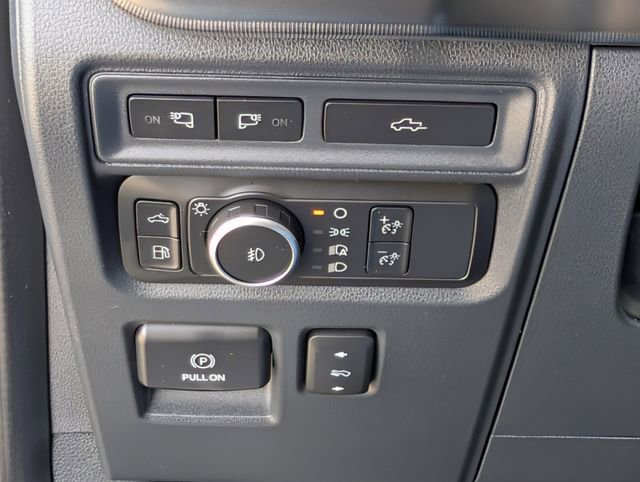 Used 2022 Ford F150 Platinum w/ Equipment Group 701A High image 24