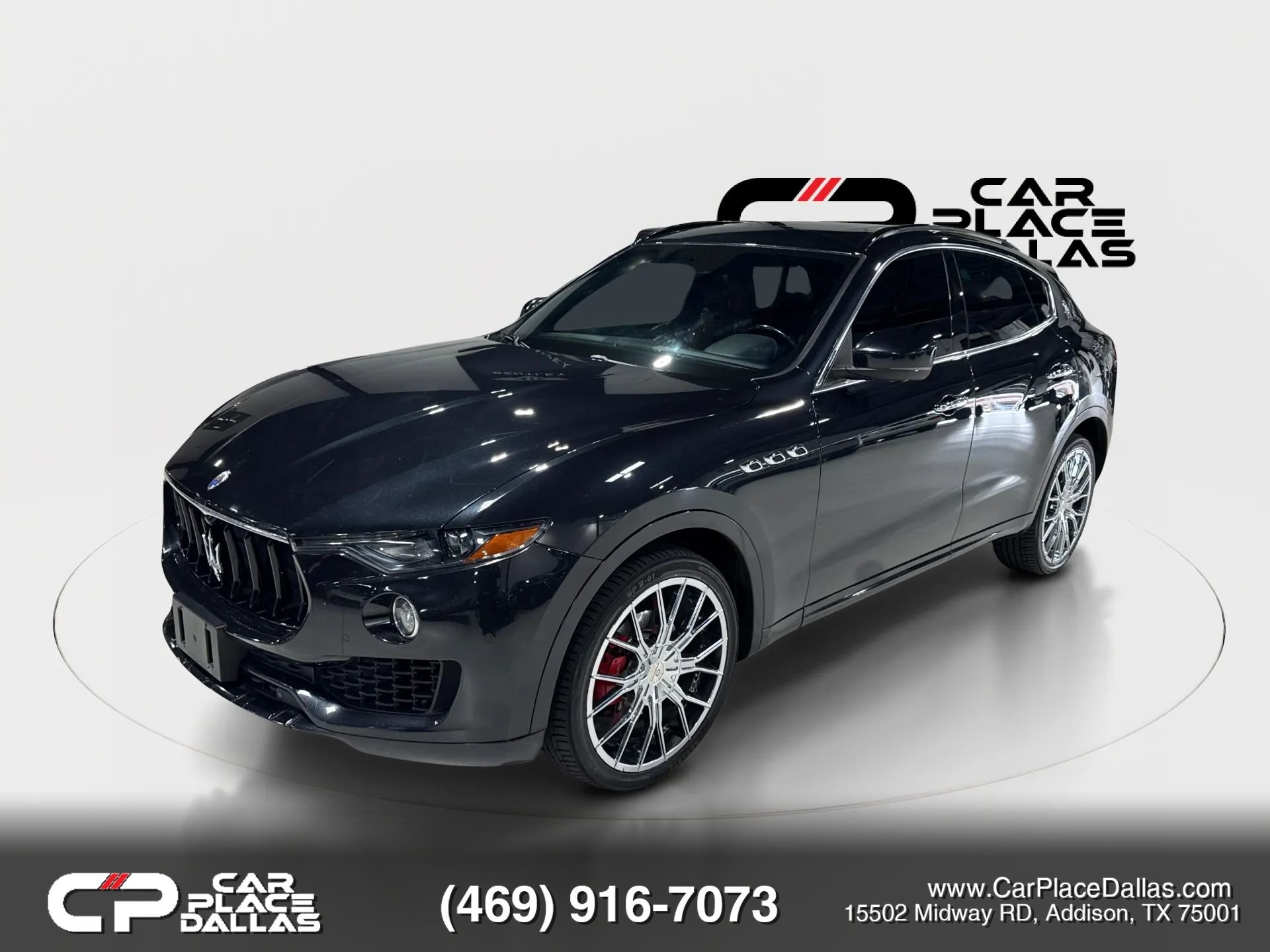Used 2017 Maserati Levante w/ Sport Package AWD/4WD image 4