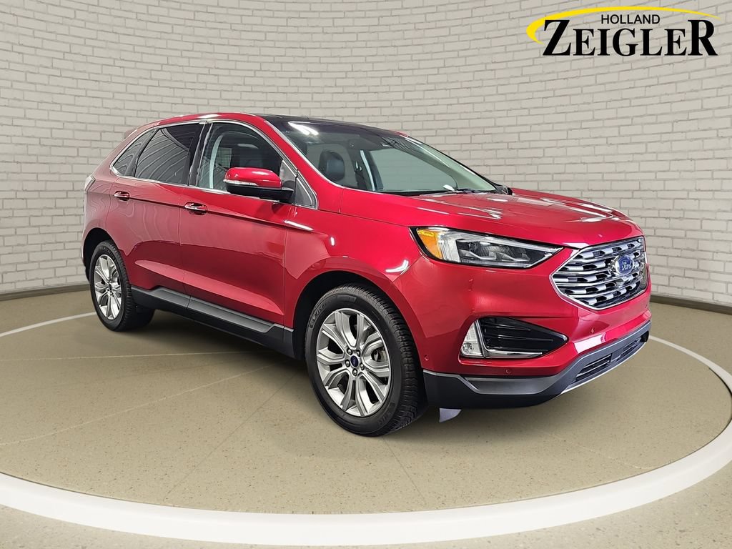 Used 2020 Ford Edge Titanium w/ Equipment Group 301A AWD/4WD image 3