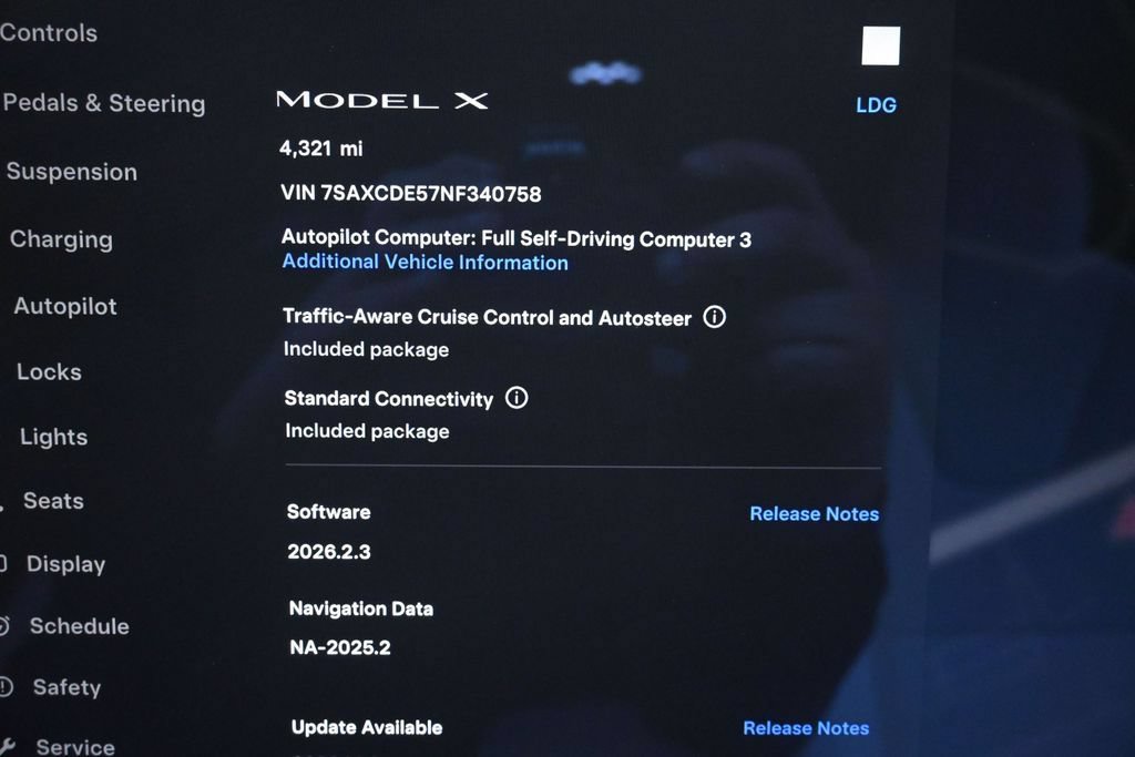 Used 2022 Tesla Model X AWD/4WD image 29