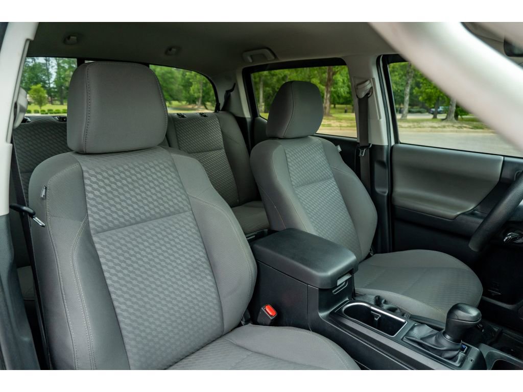 Used 2023 Toyota Tacoma SR AWD/4WD image 18