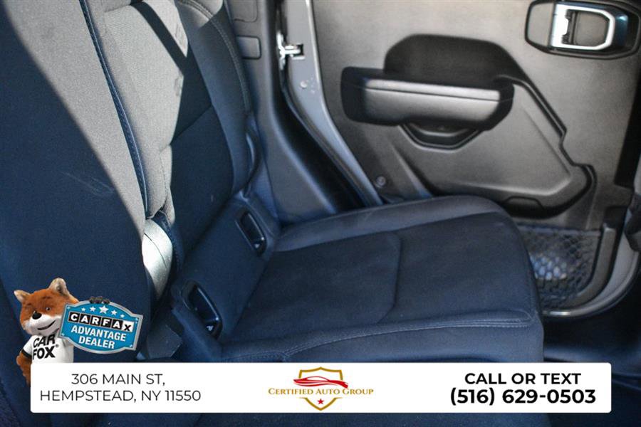 Used 2022 Jeep Gladiator Willys image 28