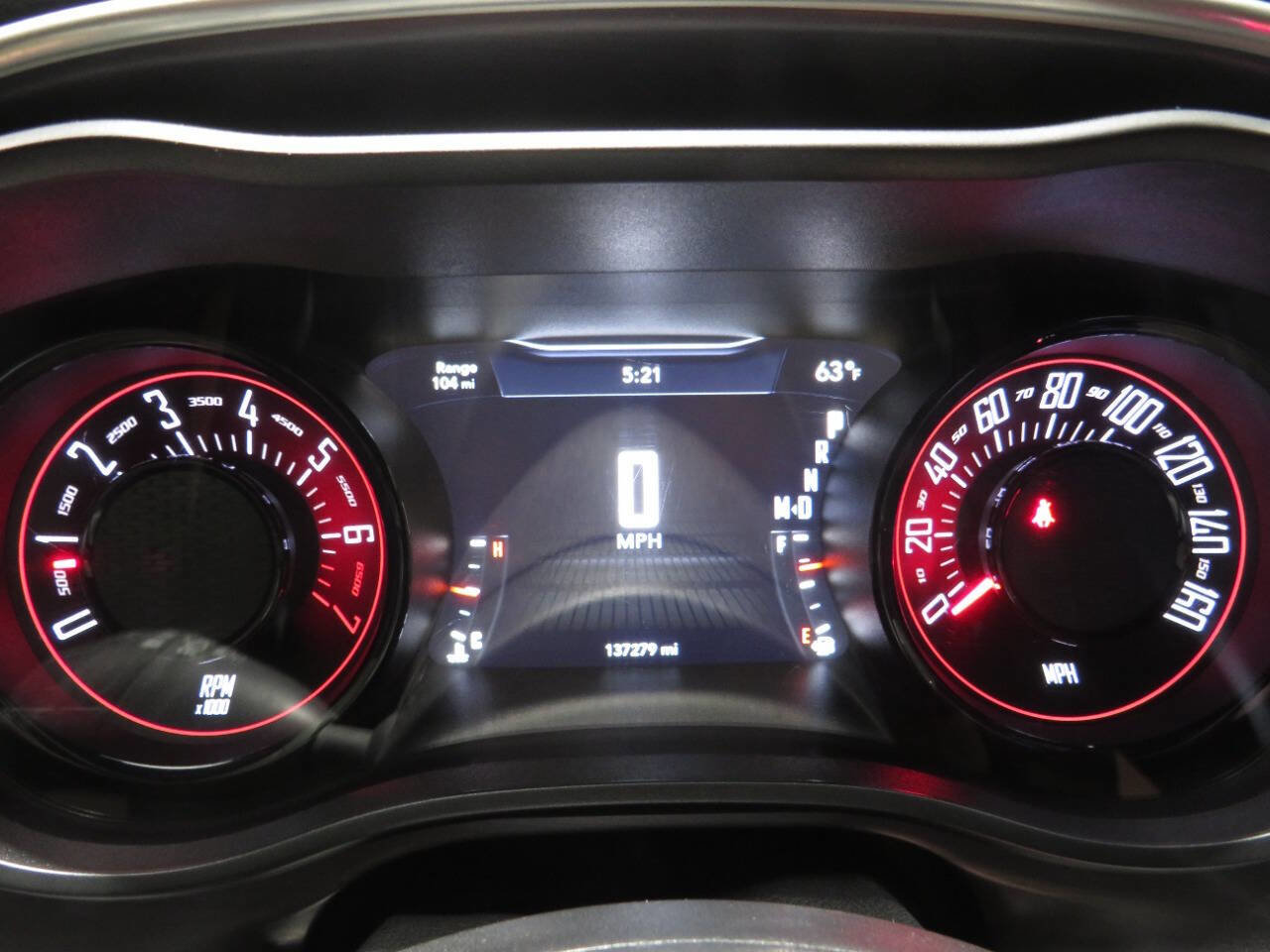 Used 2016 Dodge Challenger SXT Plus RWD image 15