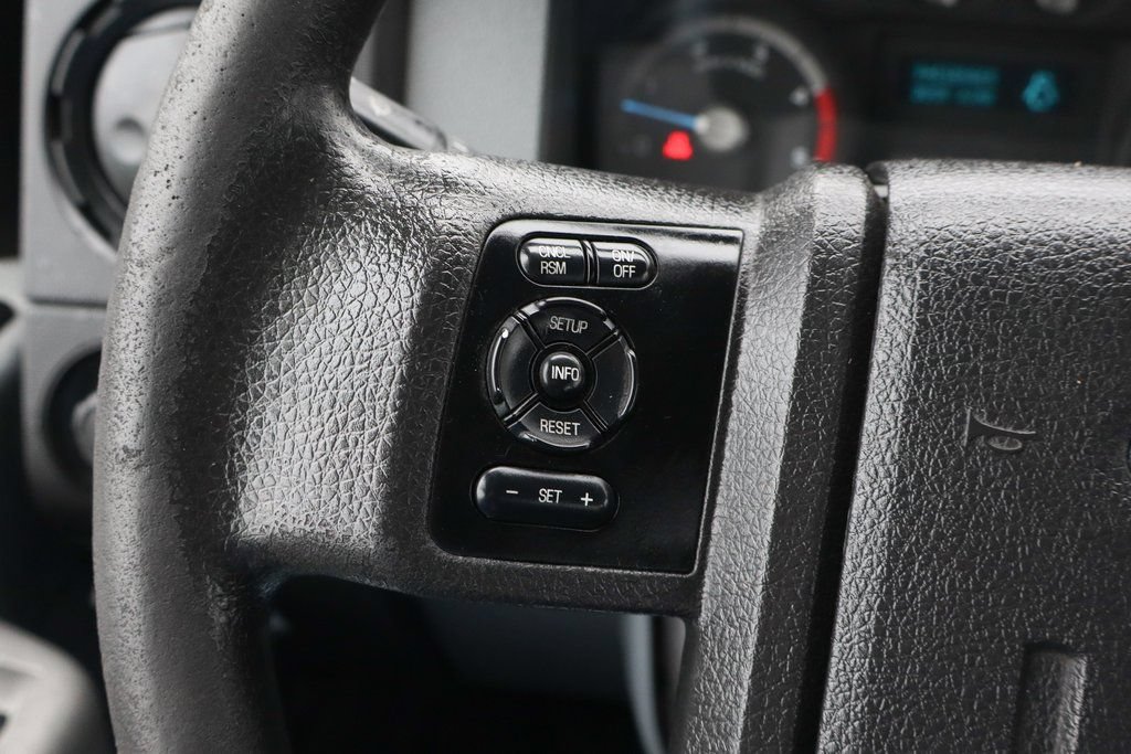 Used 2016 Ford F650 2WD Crew Cab Super Duty image 27