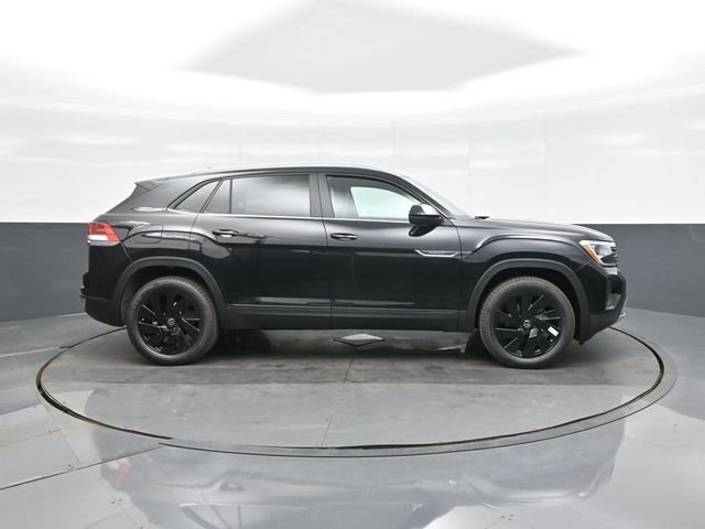 New 2026 Volkswagen Atlas Cross Sport SE image 8